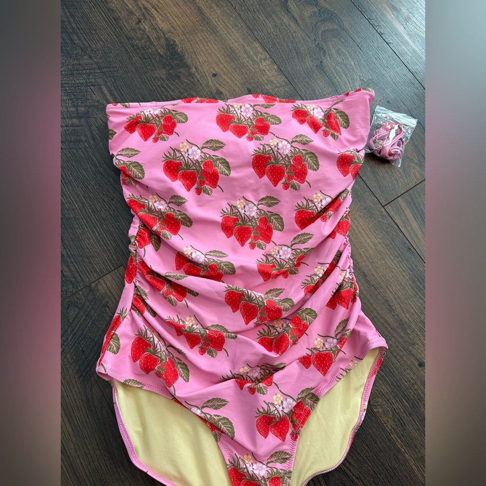 Pink Chicken Pink Strawberry Print Strapless One-Piece Swimsuit - Picture 3 of 10